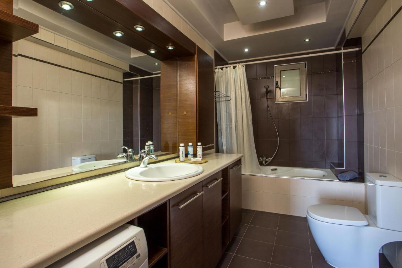 Des & Coo Luxury Villa With Private Pool Faliraki Extérieur photo